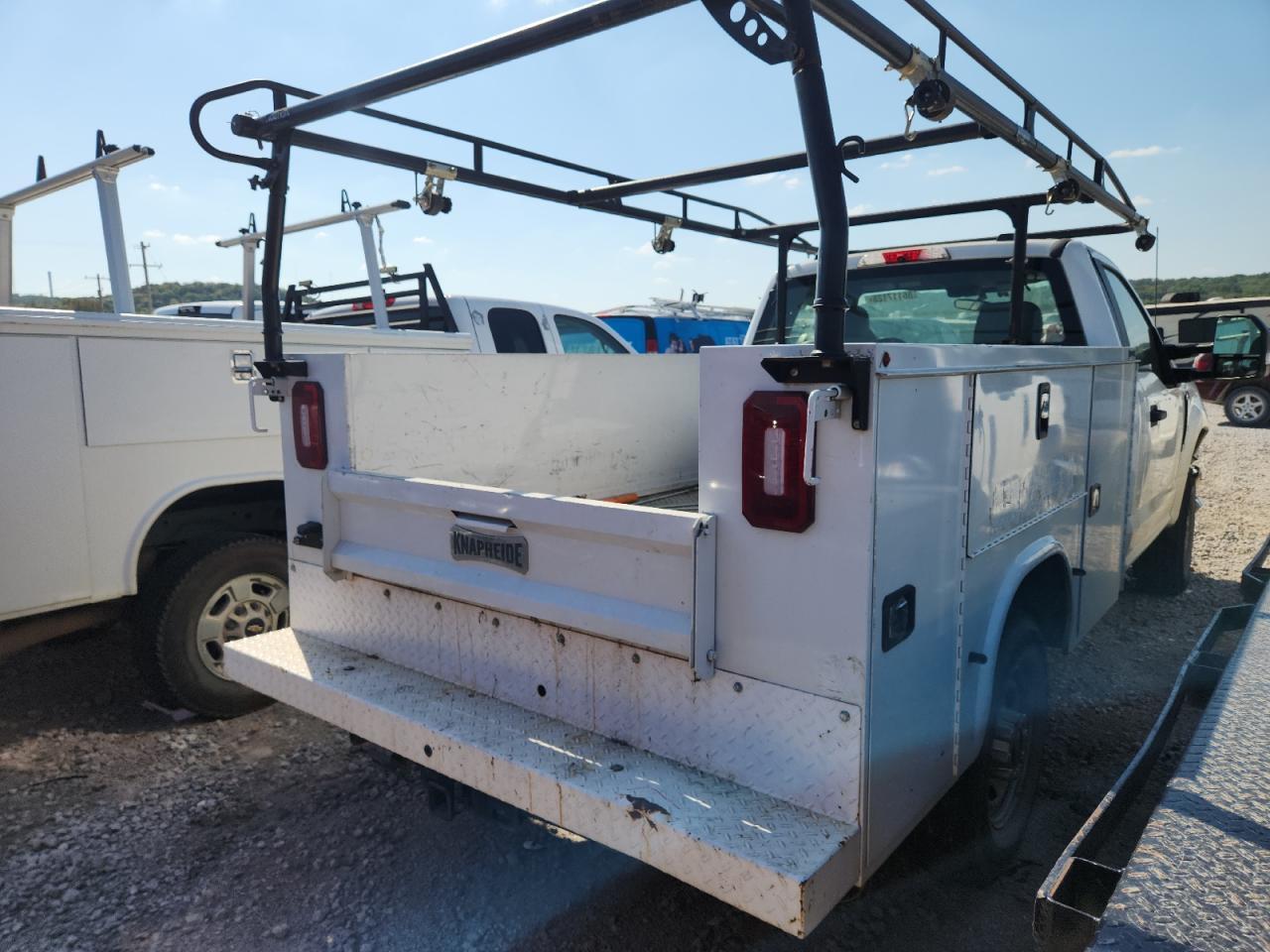 2022 Ford F250 Super Duty - Фото 3