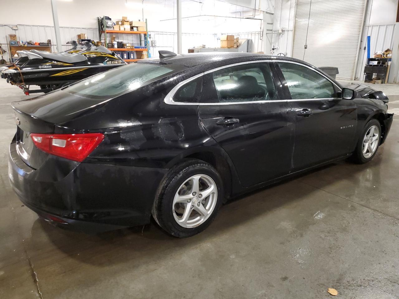 2018 Chevrolet Malibu Ls - Фото 3
