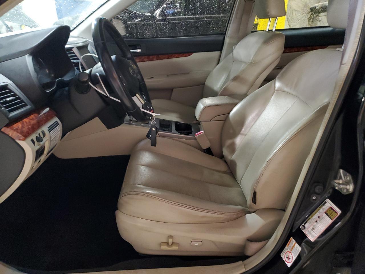 2010 Subaru Outback 3.6R Limited - Фото 7