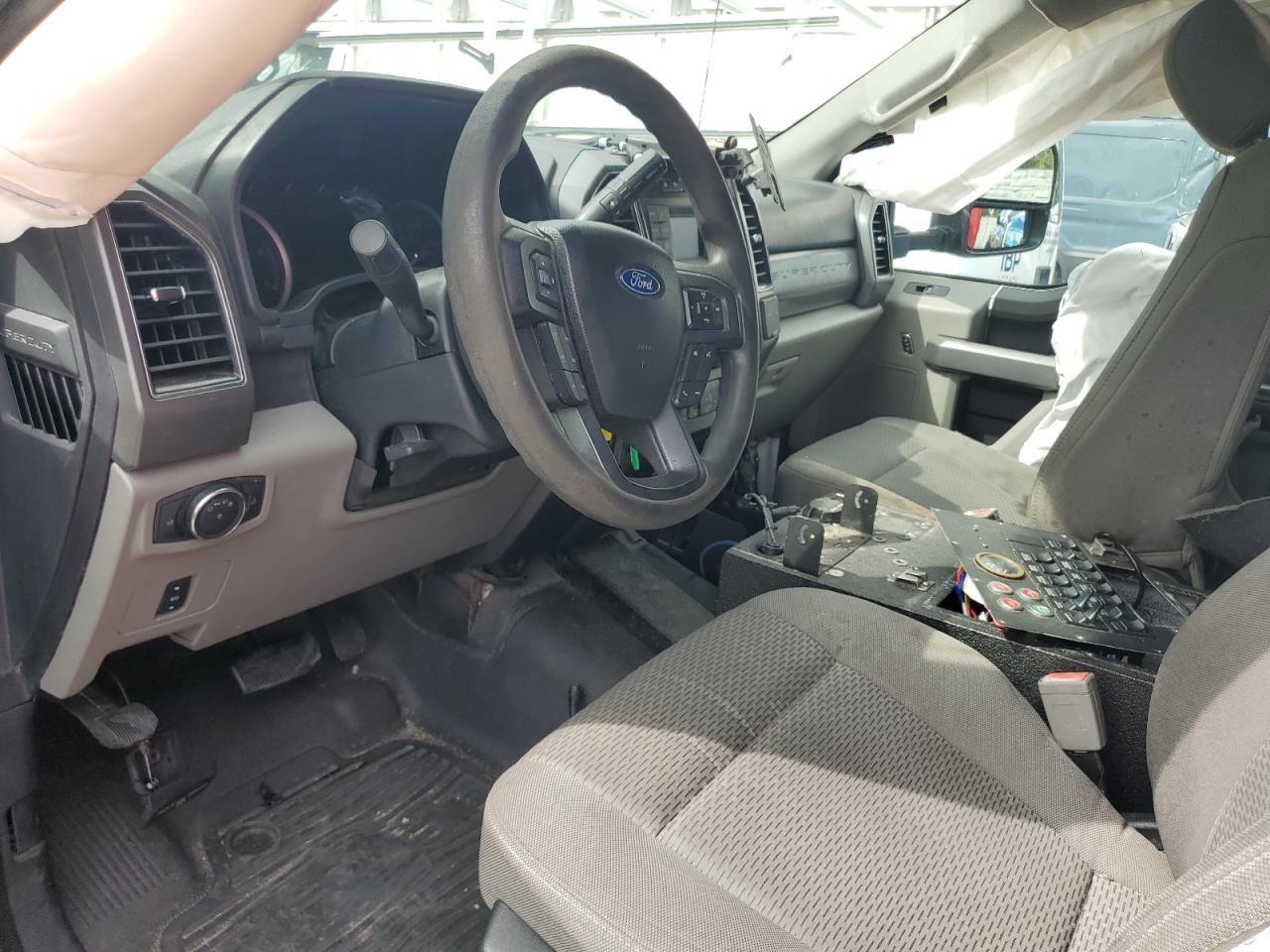 2019 Ford F350 Super Duty - Фото 7