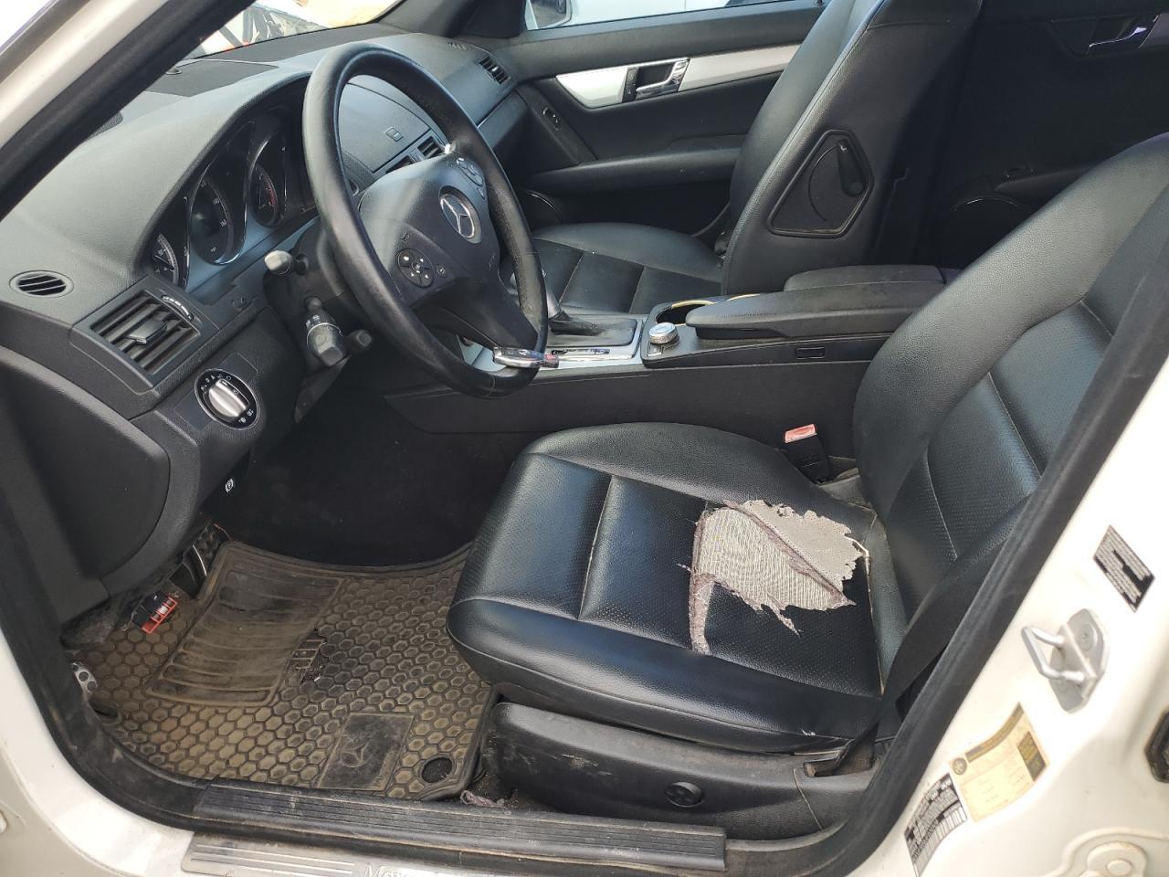 2010 Mercedes Benz C-Class C300 - Image 7