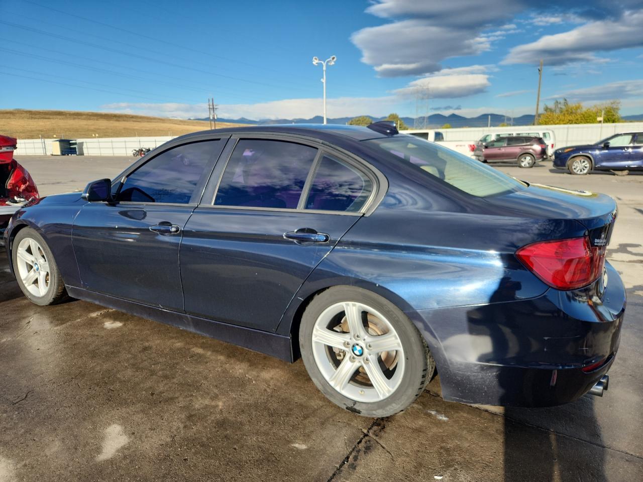 2012 BMW 328 I - Фото 2