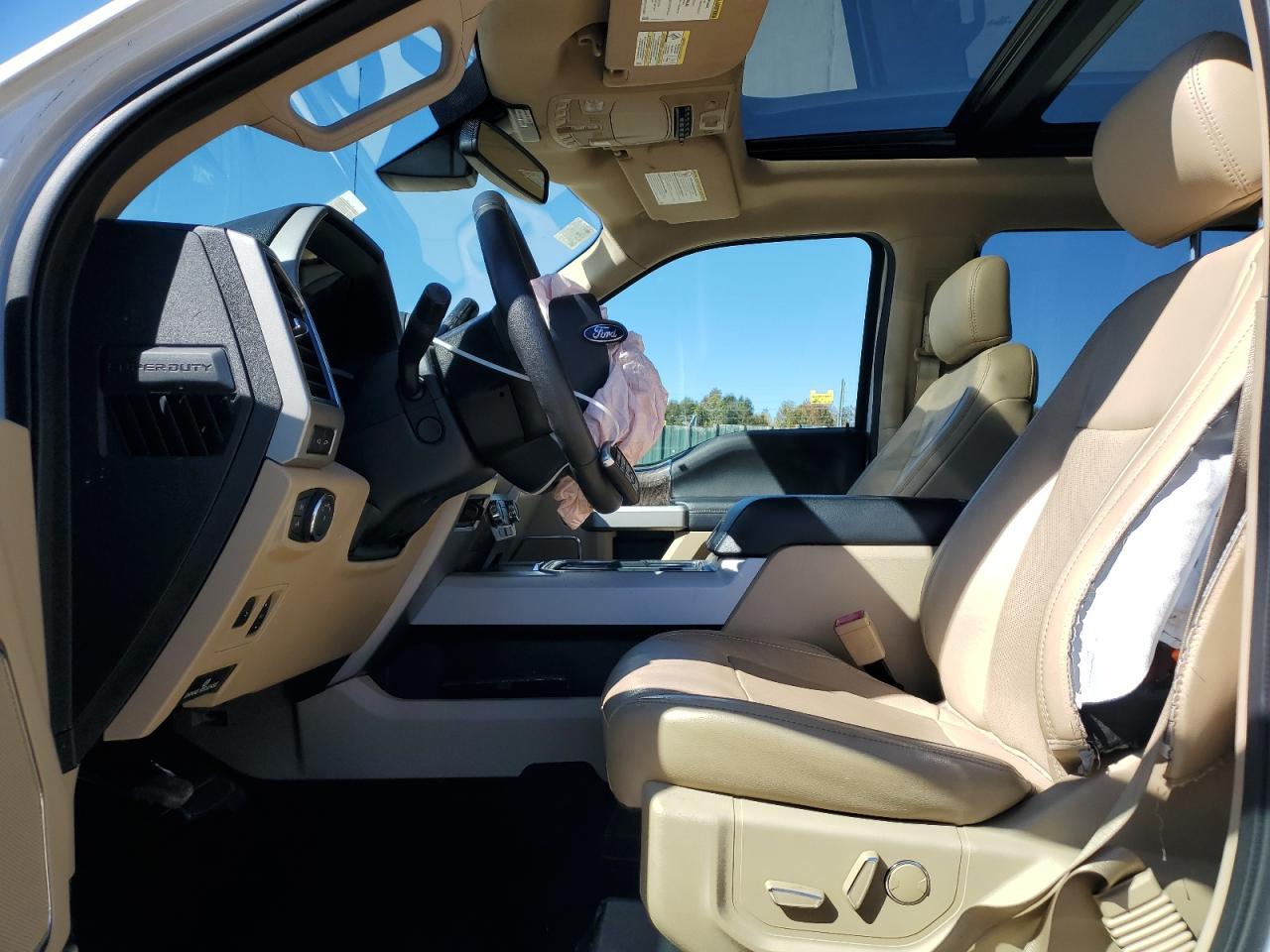 2019 Ford F250 Super Duty - Фото 7