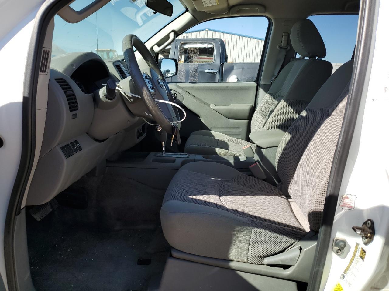 2016 Nissan Frontier S - Фото 7