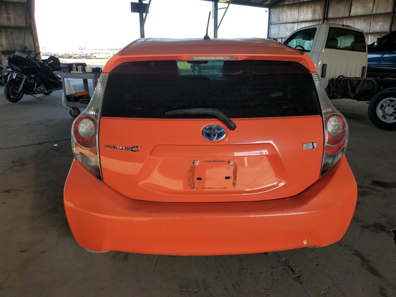 2012 Toyota Prius C - Фото 6
