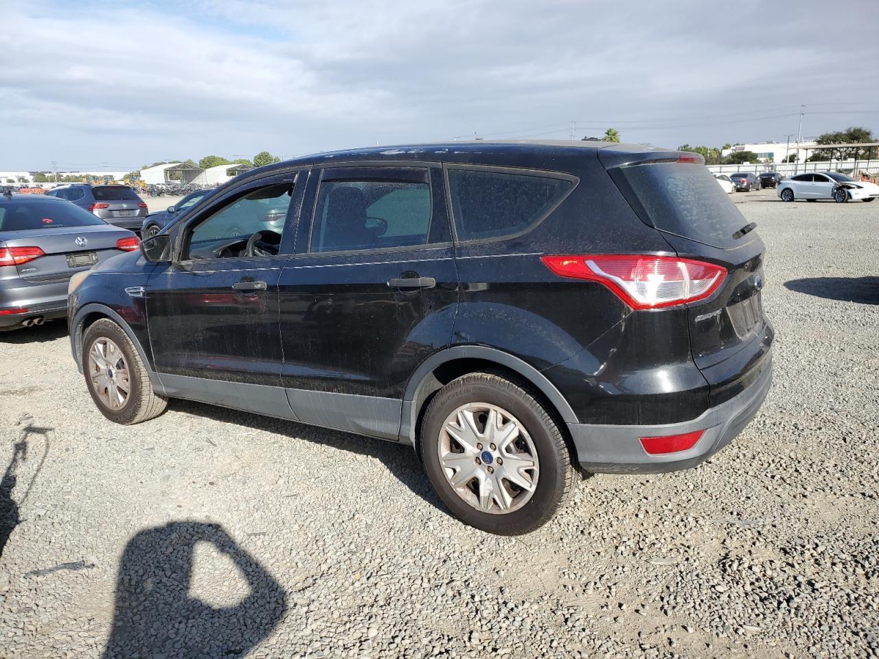 2015 Ford Escape S - Фото 2