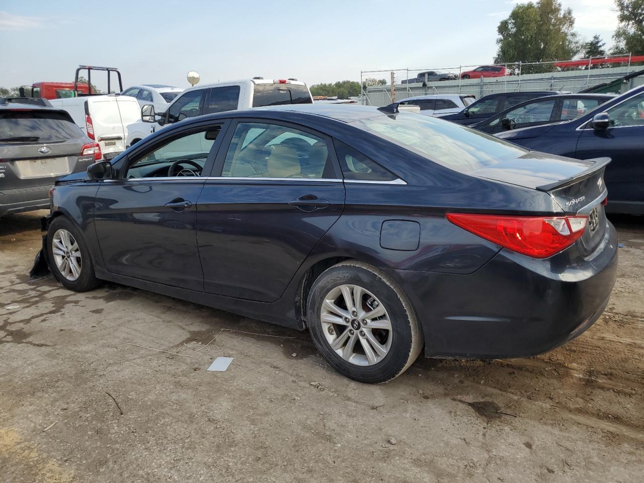 2013 Hyundai Sonata Gls - Фото 2
