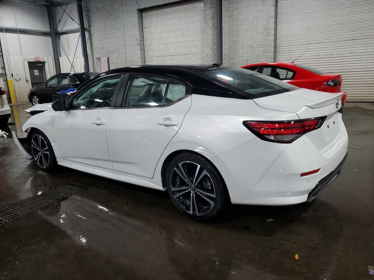 2020 Nissan Sentra Sr - Фото 2
