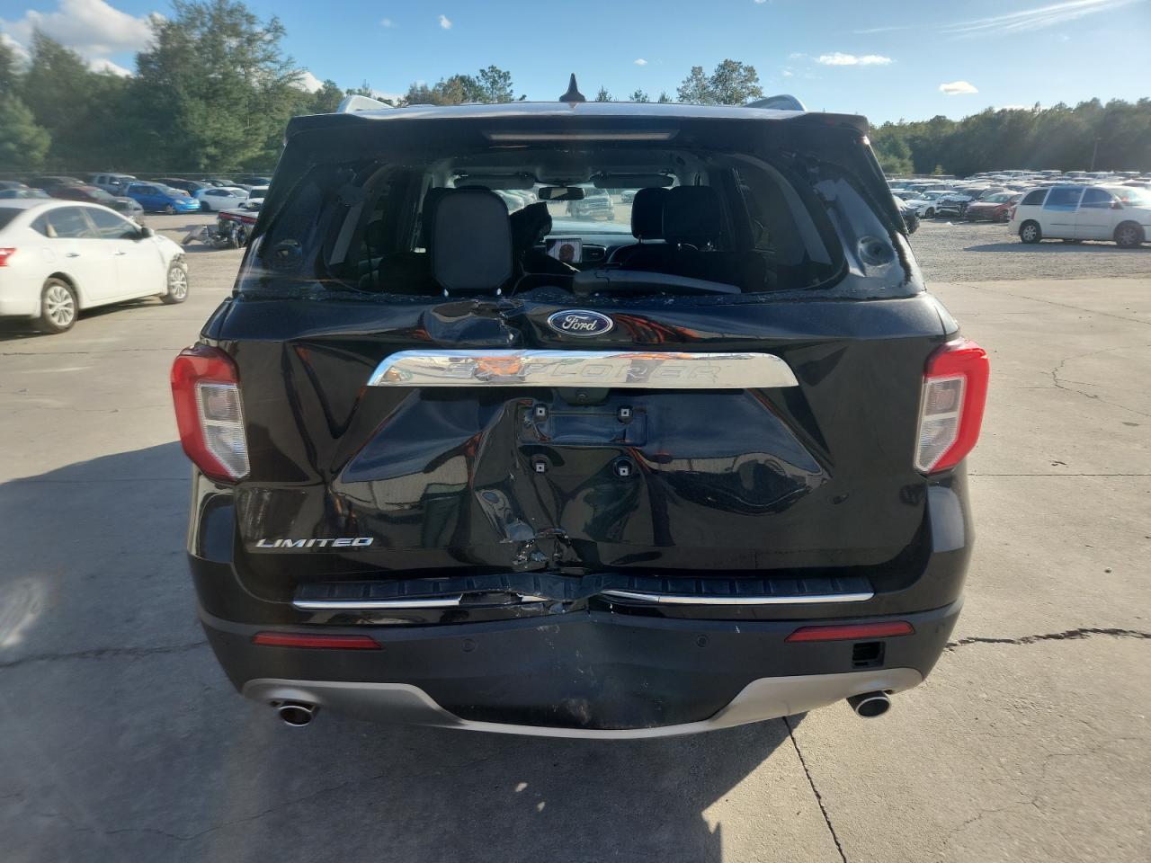 2022 Ford Explorer Limited - Image 6