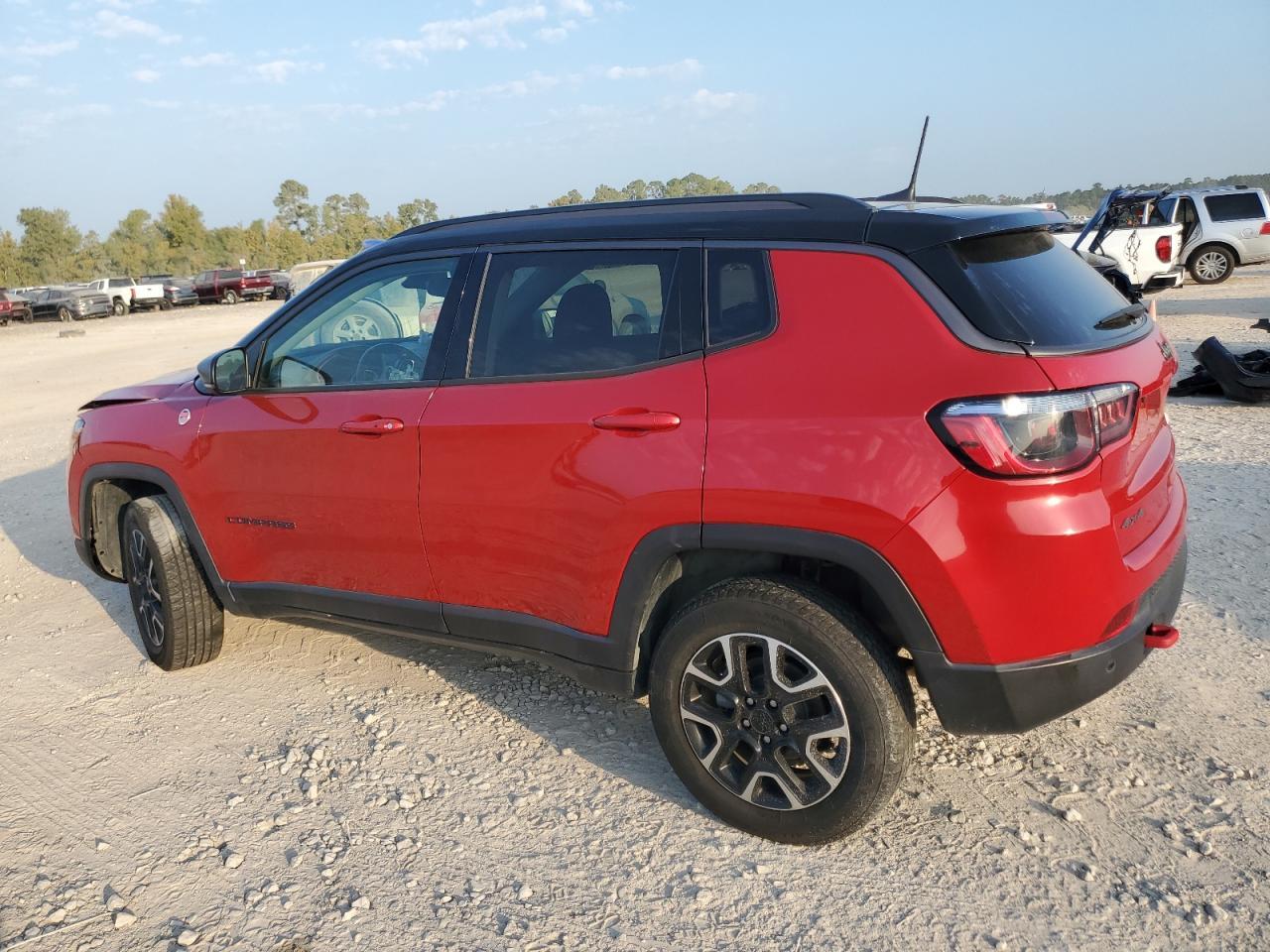 2021 Jeep Compass Trailhawk - Image 2