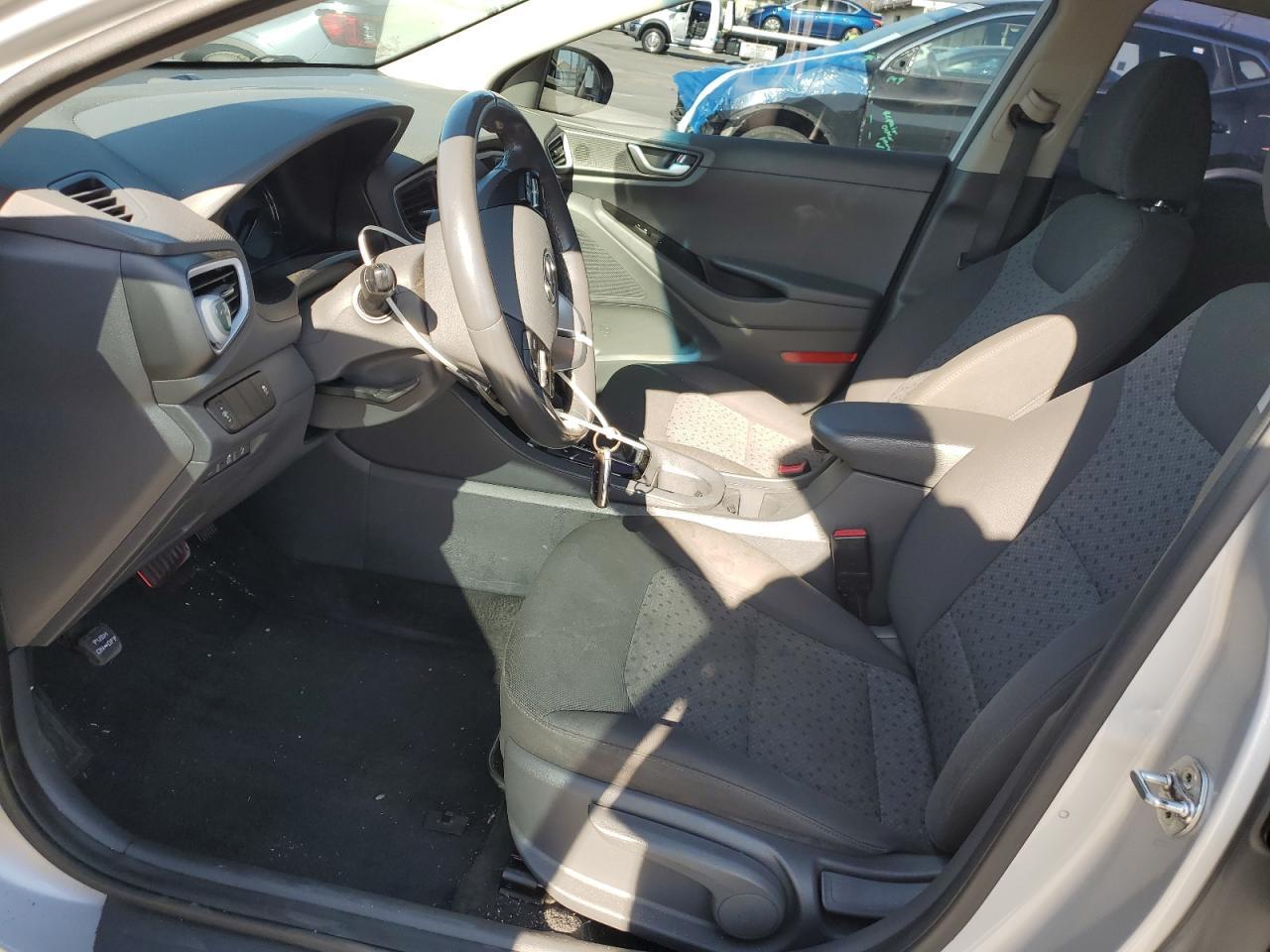 2019 Hyundai Ioniq - Фото 7