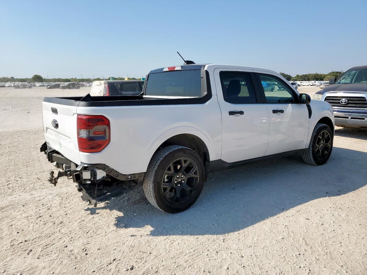 2025 Ford Maverick Xlt - Фото 3