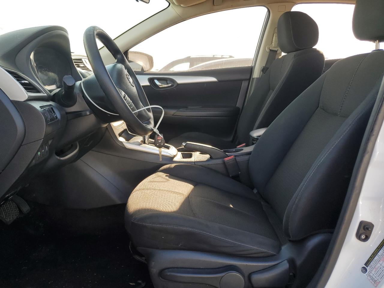 2016 Nissan Sentra S - Фото 7