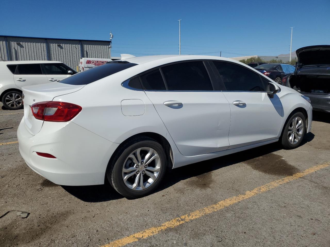 2019 Chevrolet Cruze Lt - Image 3
