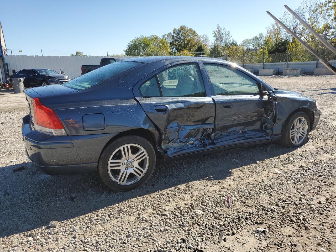 2007 Volvo S60 2.5T - Image 3
