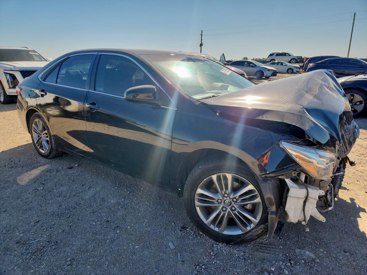 2017 Toyota Camry Le - Фото 4