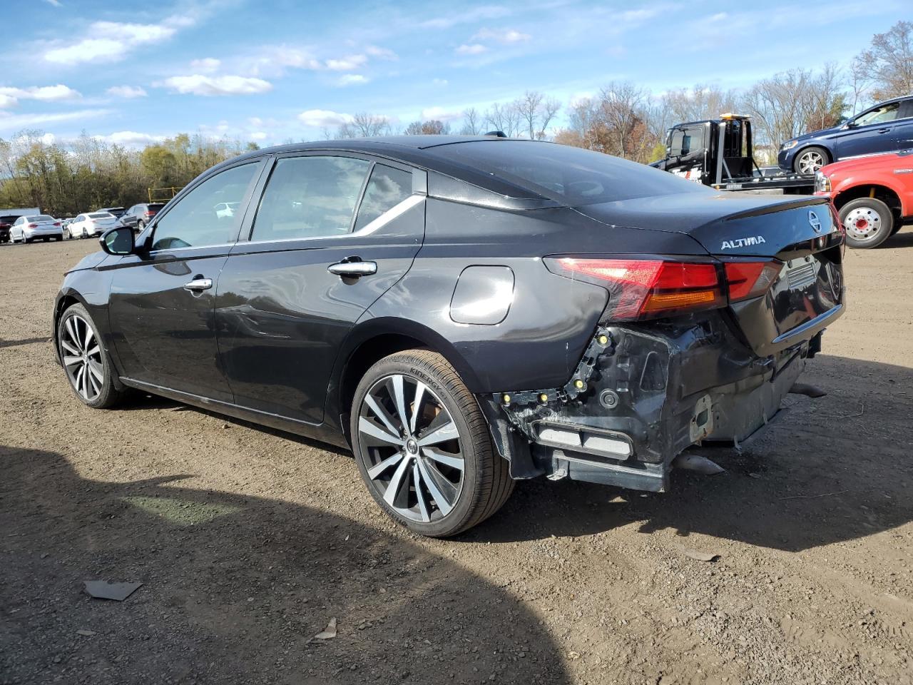 2019 Nissan Altima S - Image 2