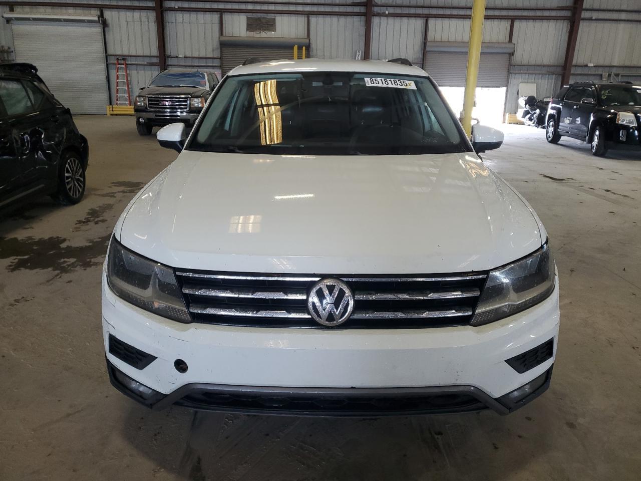 2018 Volkswagen Tiguan Se - Image 5