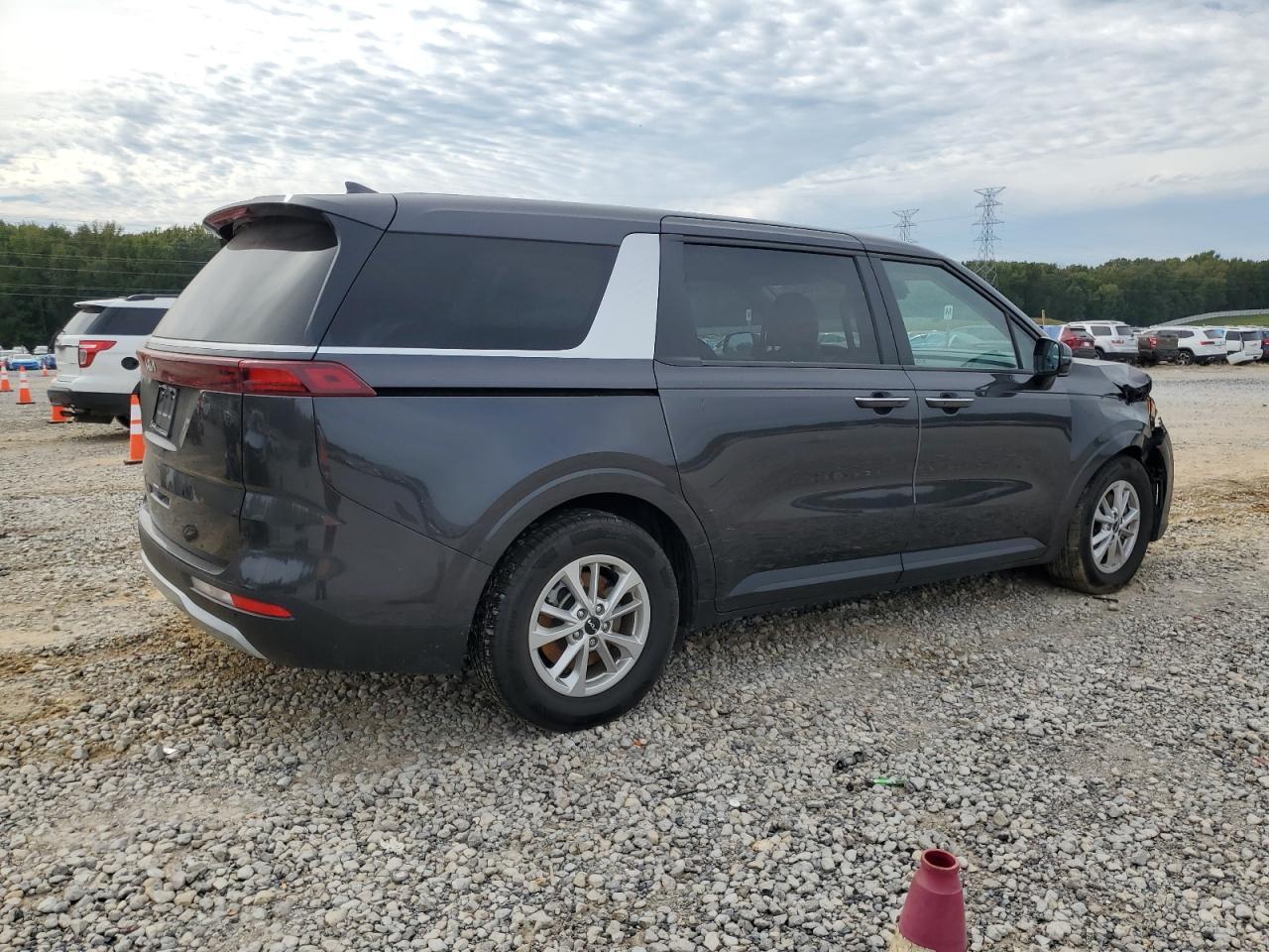 2024 Kia Carnival Lx - Фото 3