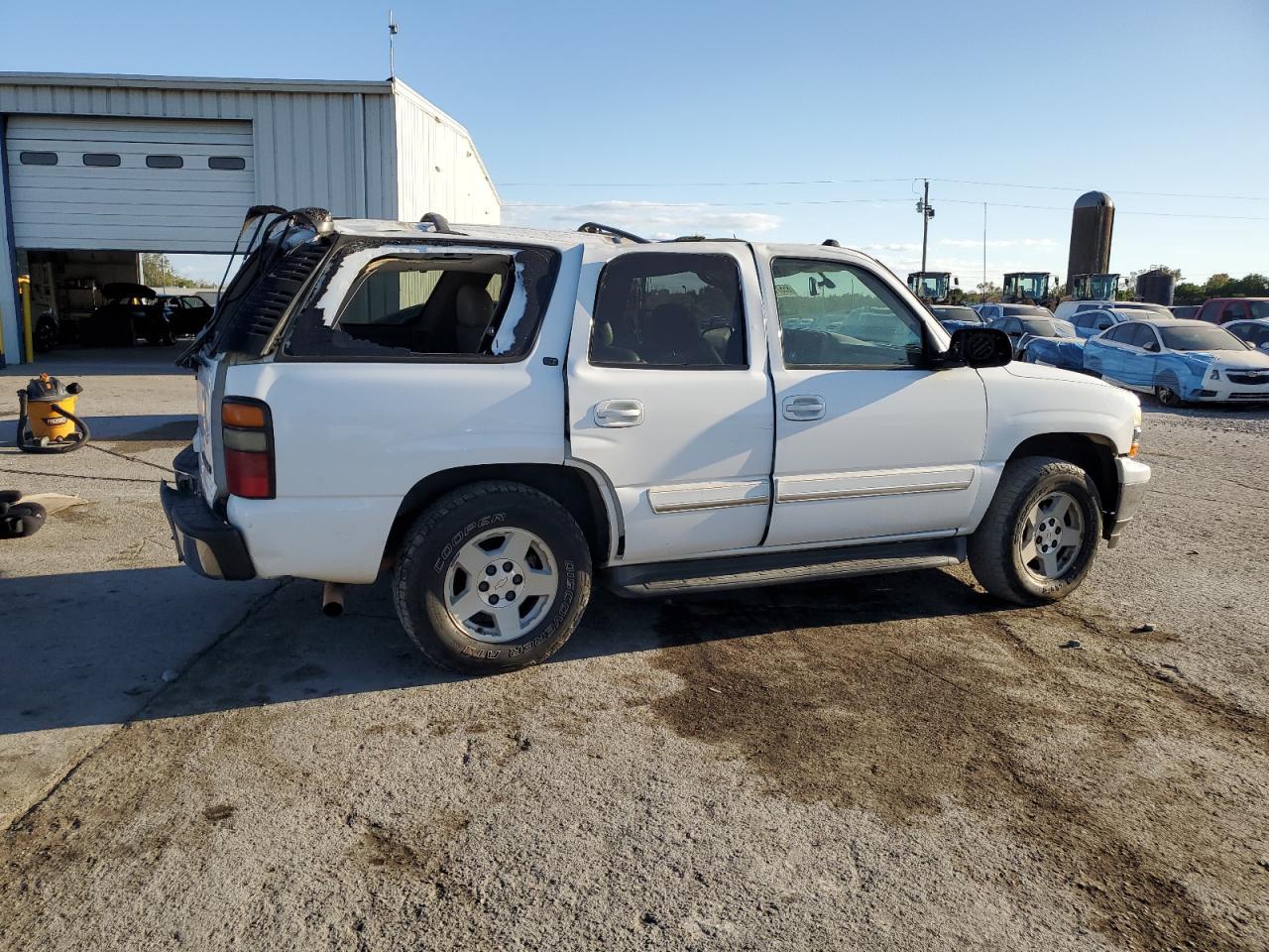 2005 Chevrolet Tahoe C1500 - Фото 3