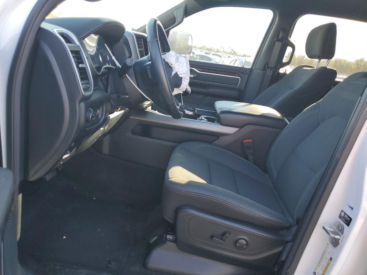 2023 Ram 1500 Big Horn/Lone Star - Фото 7