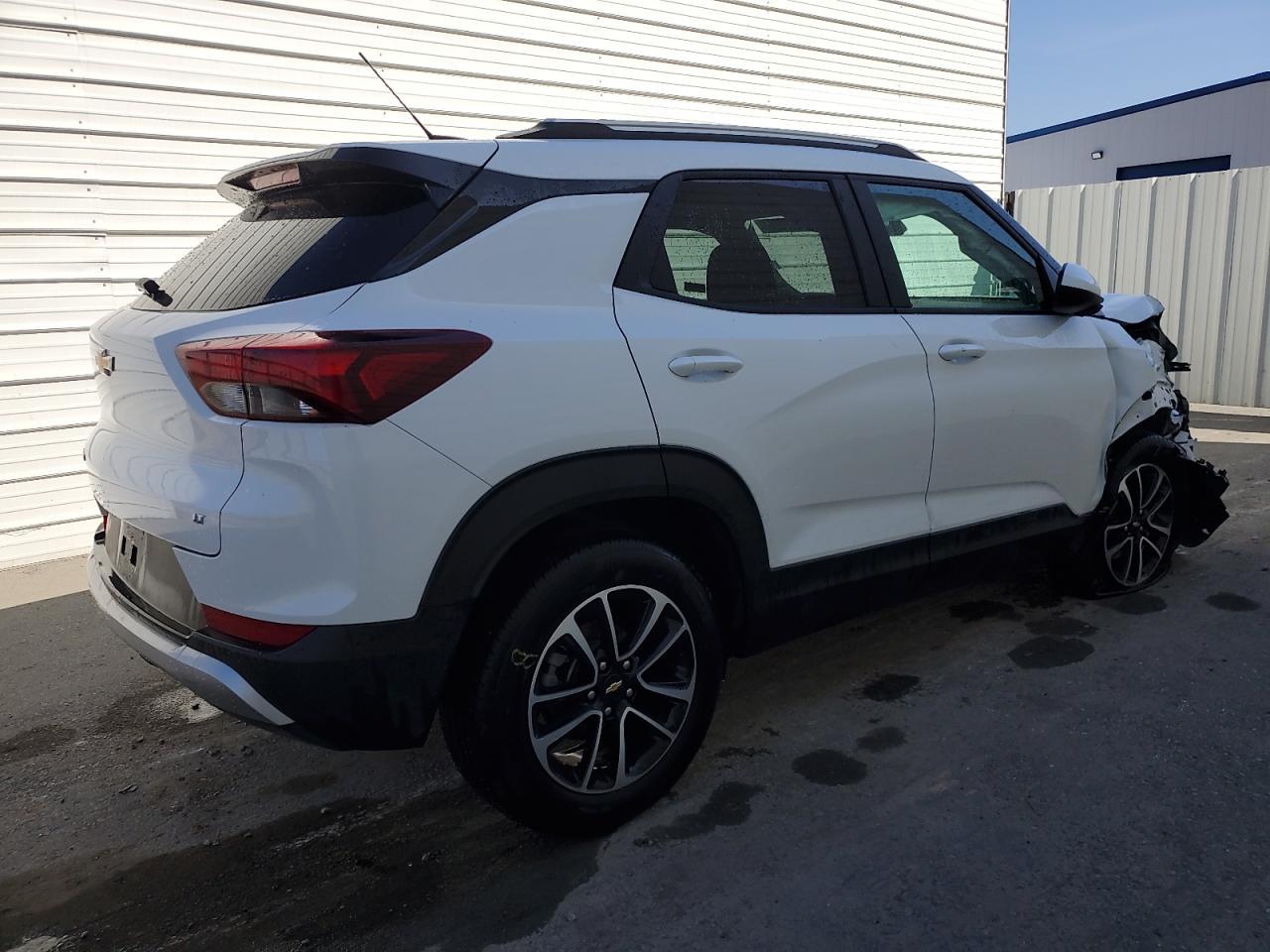 2025 Chevrolet Trailblazer Lt - Image 3