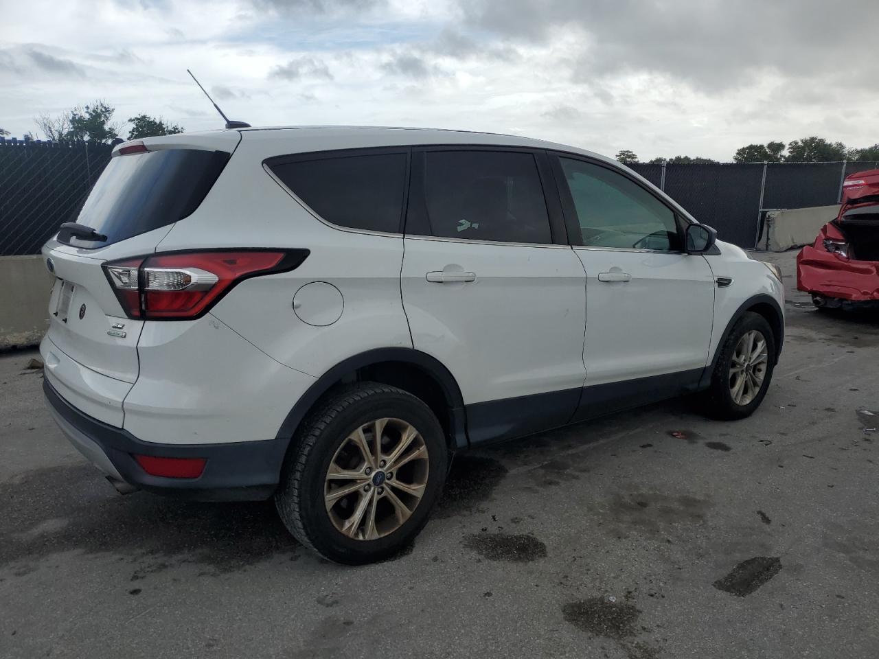 2017 Ford Escape Se - Image 3