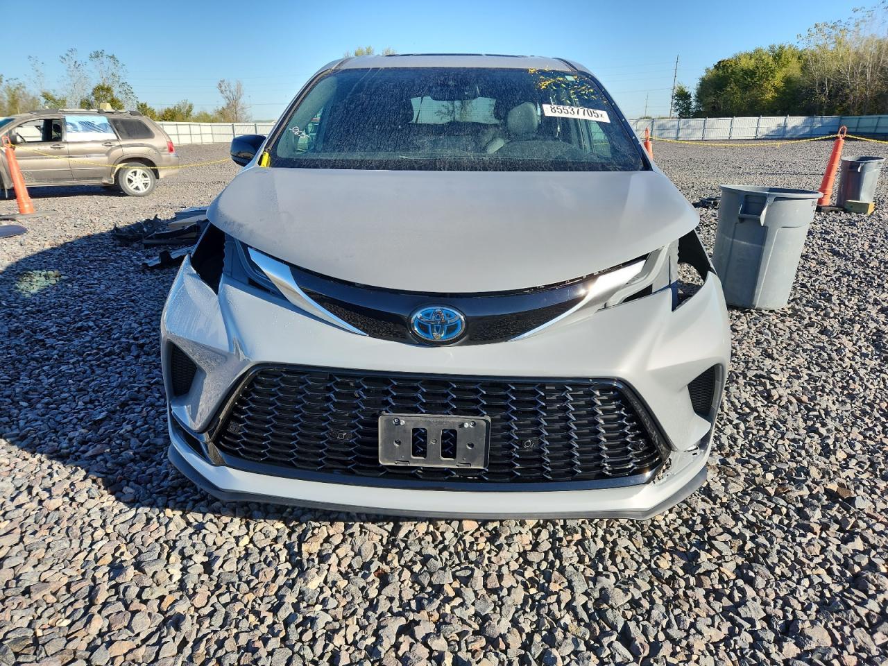 2024 Toyota Sienna Xse - Image 5