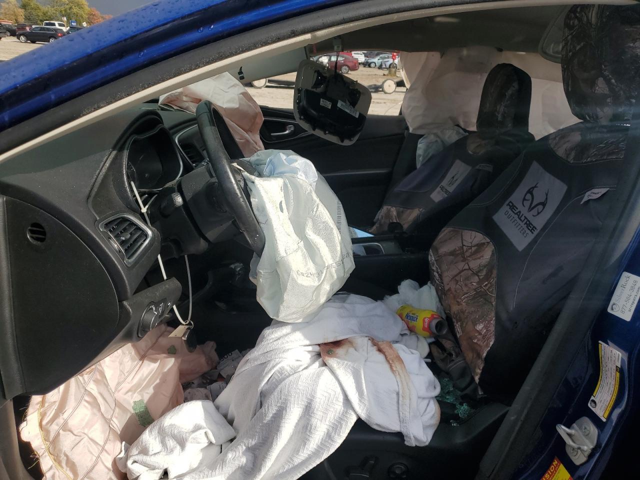 2015 Chrysler 200 Limited - Фото 7