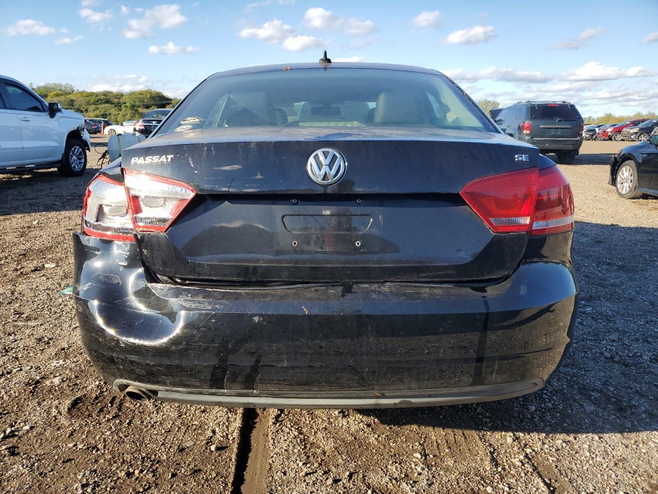 2013 Volkswagen Passat - Фото 6