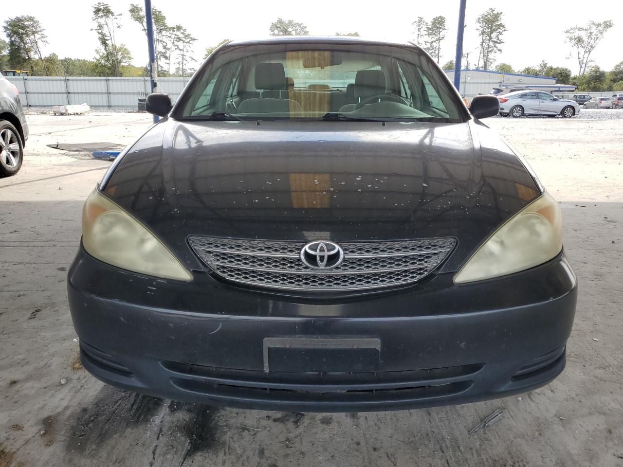 2002 Toyota Camry Le - Фото 5