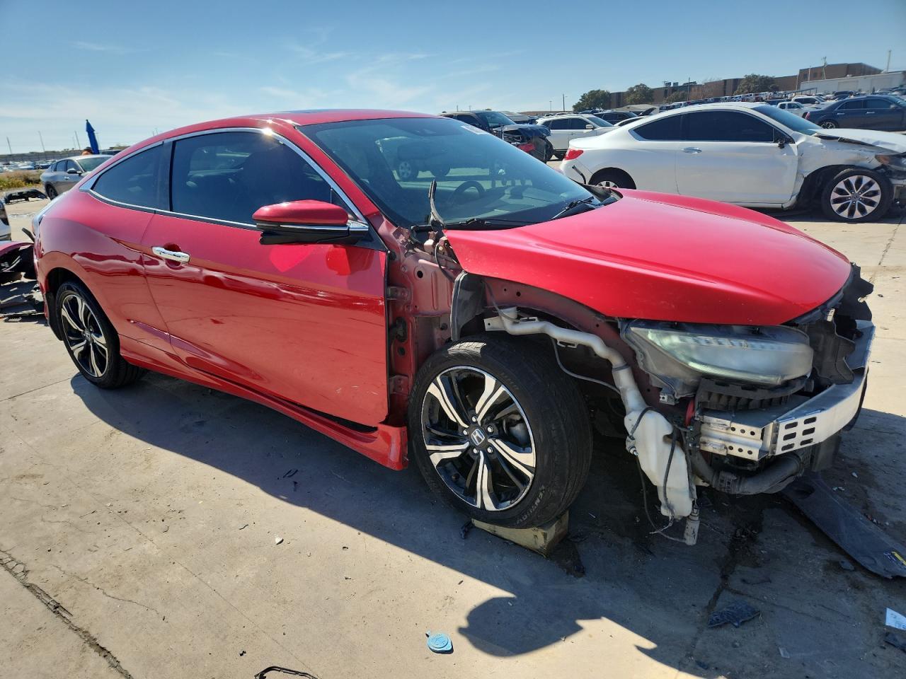 2017 Honda Civic Touring - Image 4