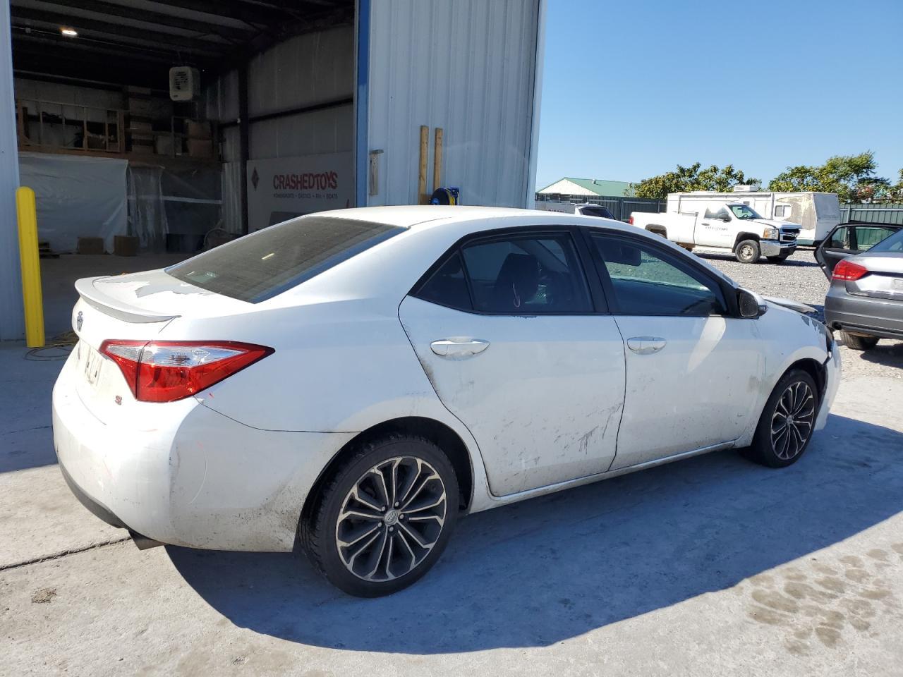 2016 Toyota Corolla L - Фото 3