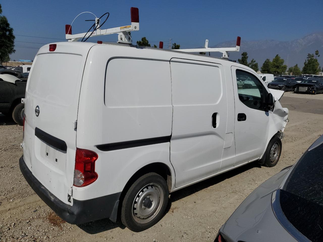 2021 Nissan Nv200 Delivery Van - Image 3