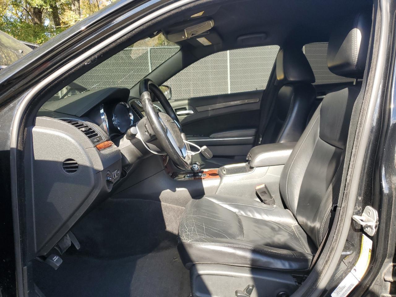 2012 Chrysler 300 Limited - Фото 7