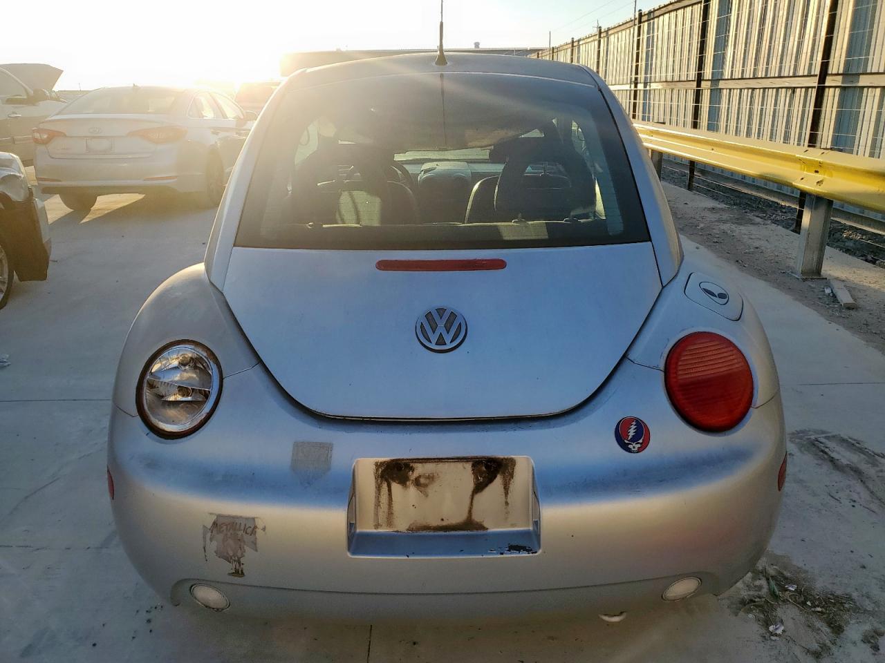 2001 Volkswagen New Beetle Gls - Image 6
