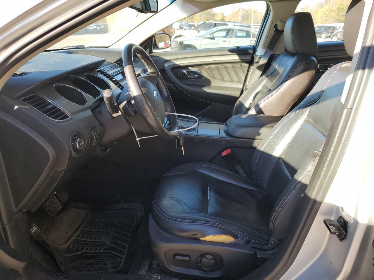 2011 Ford Taurus - Фото 7