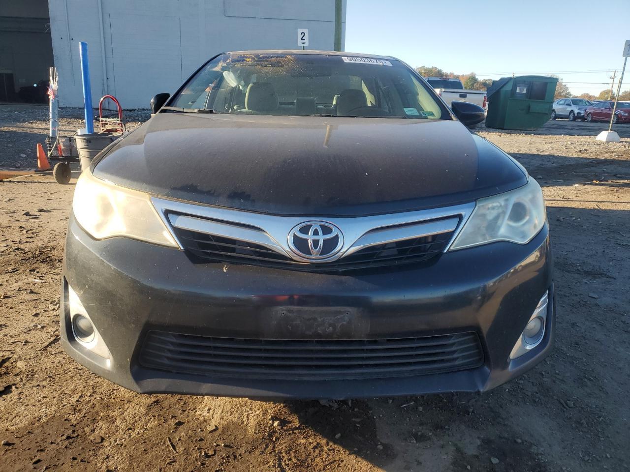 2012 Toyota Camry Base - Фото 5