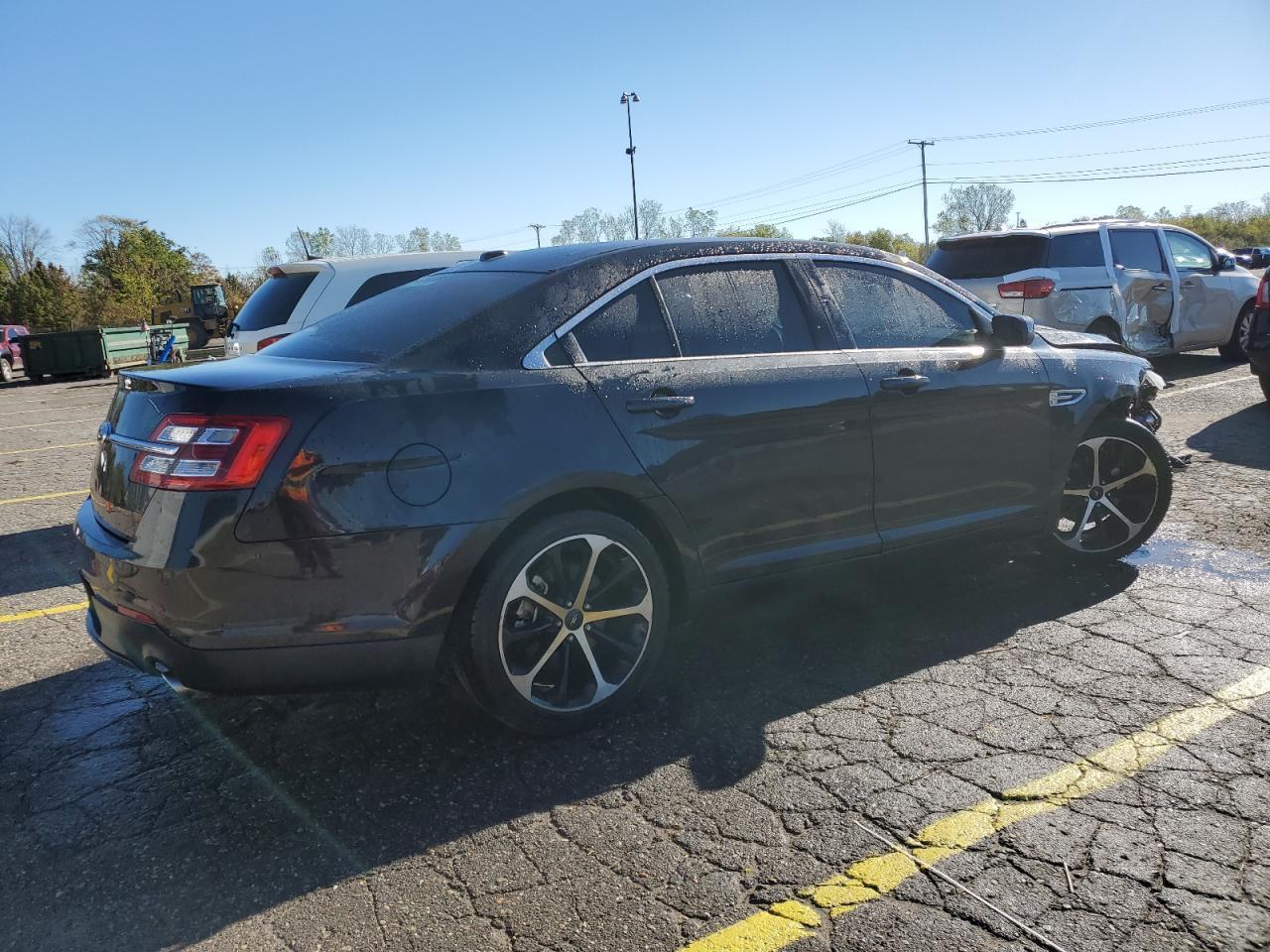 2013 Ford Taurus Sel - Фото 3
