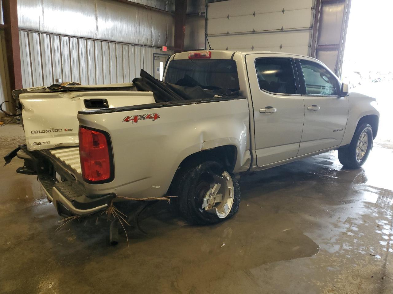 2020 Chevrolet Colorado - Фото 3