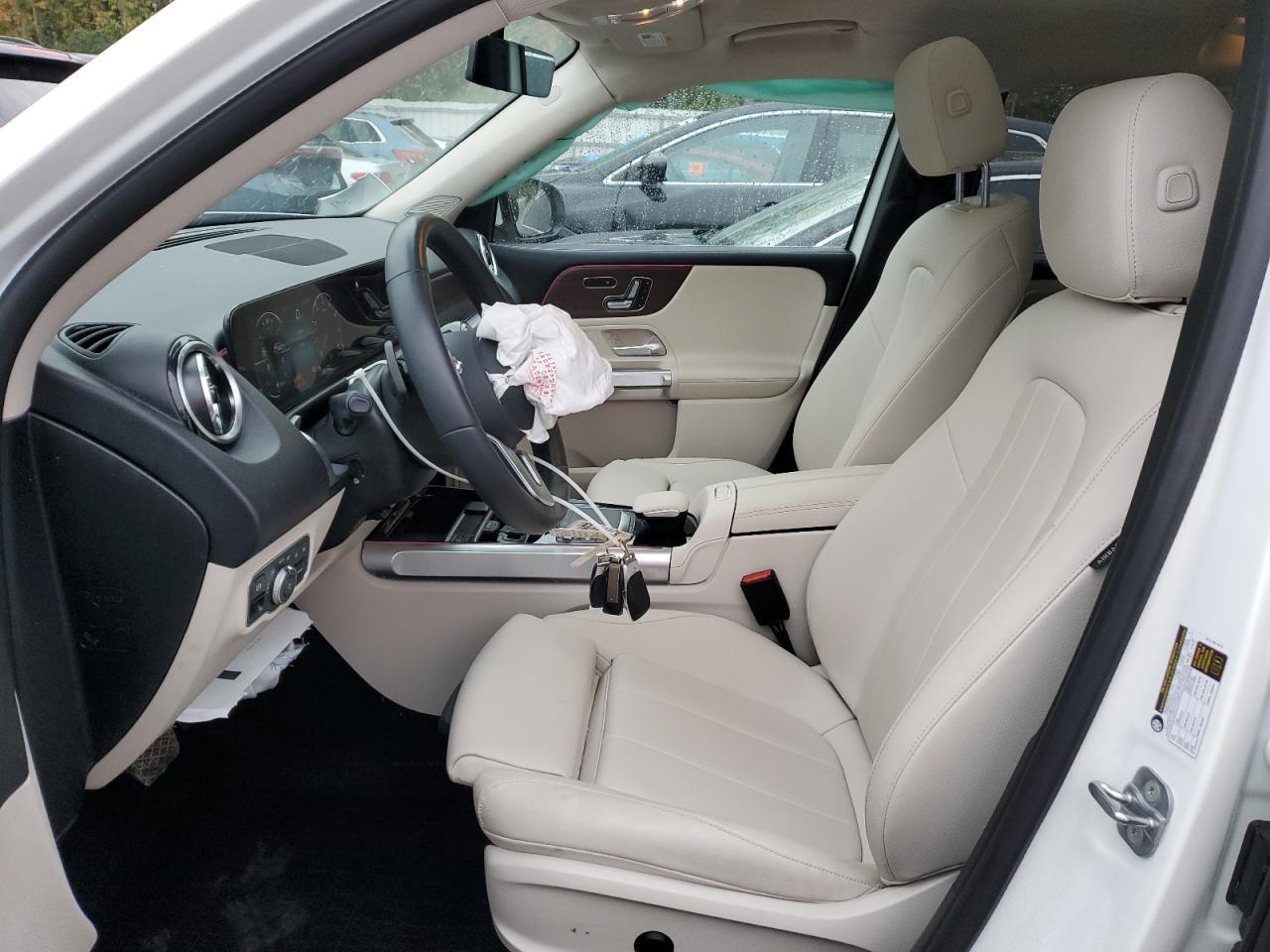 2023 Mercedes-Benz Glb 250 4Matic - Image 7