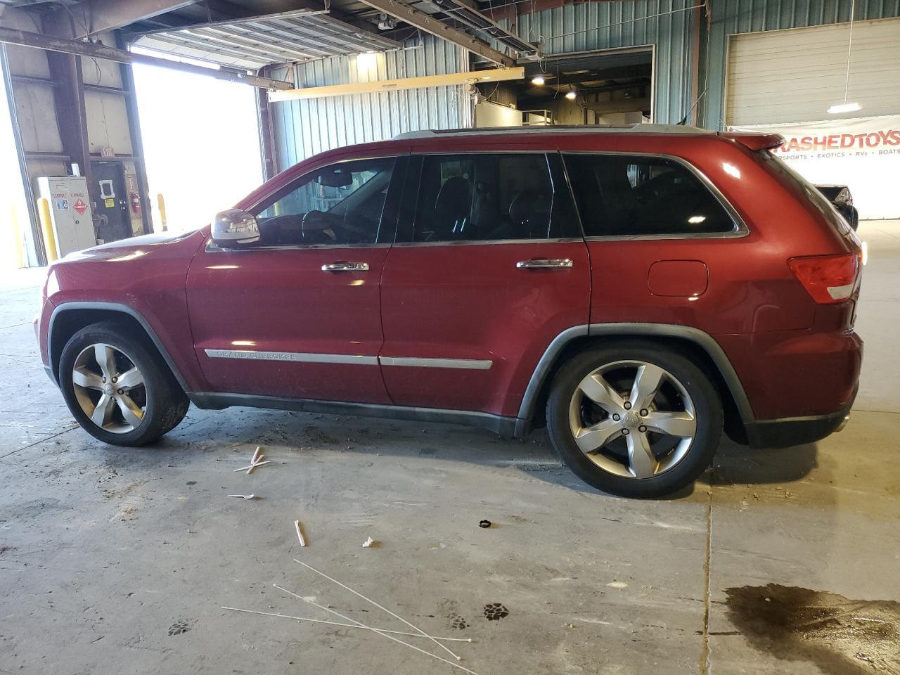 2012 Jeep Grand Cherokee Overland - Фото 2