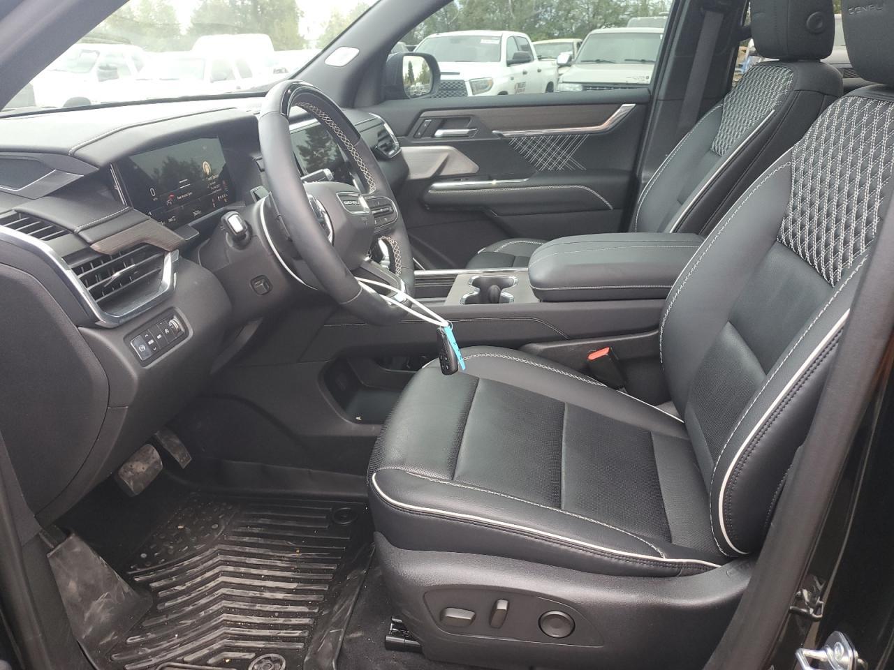 2024 GMC Acadia Denali - Фото 7