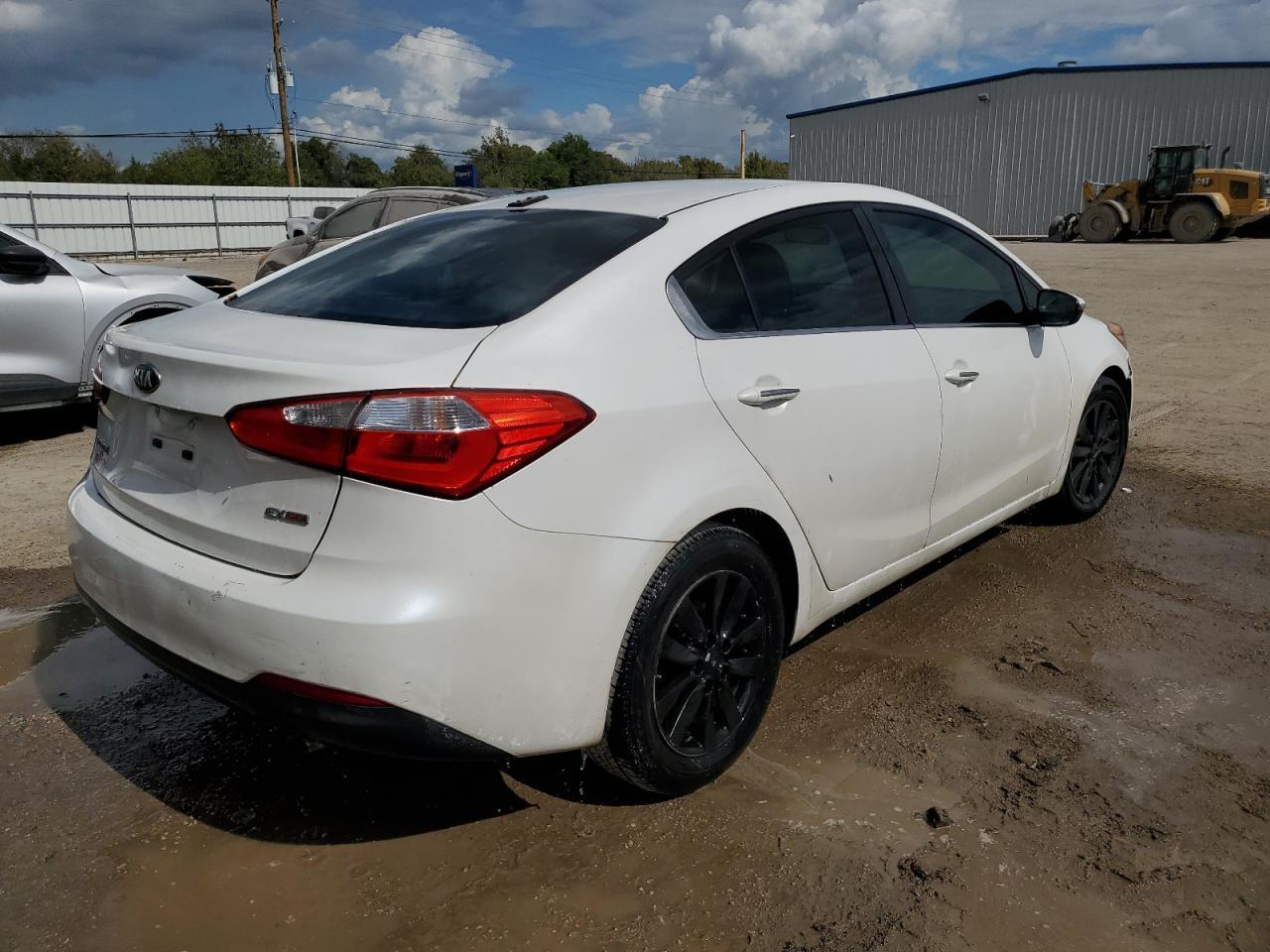 2014 Kia Forte Ex - Image 3