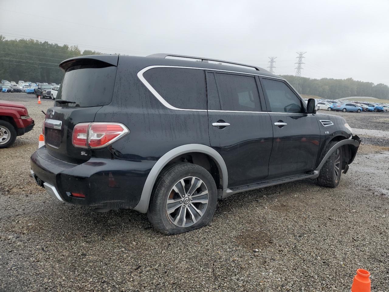 2017 Nissan Armada - Image 3
