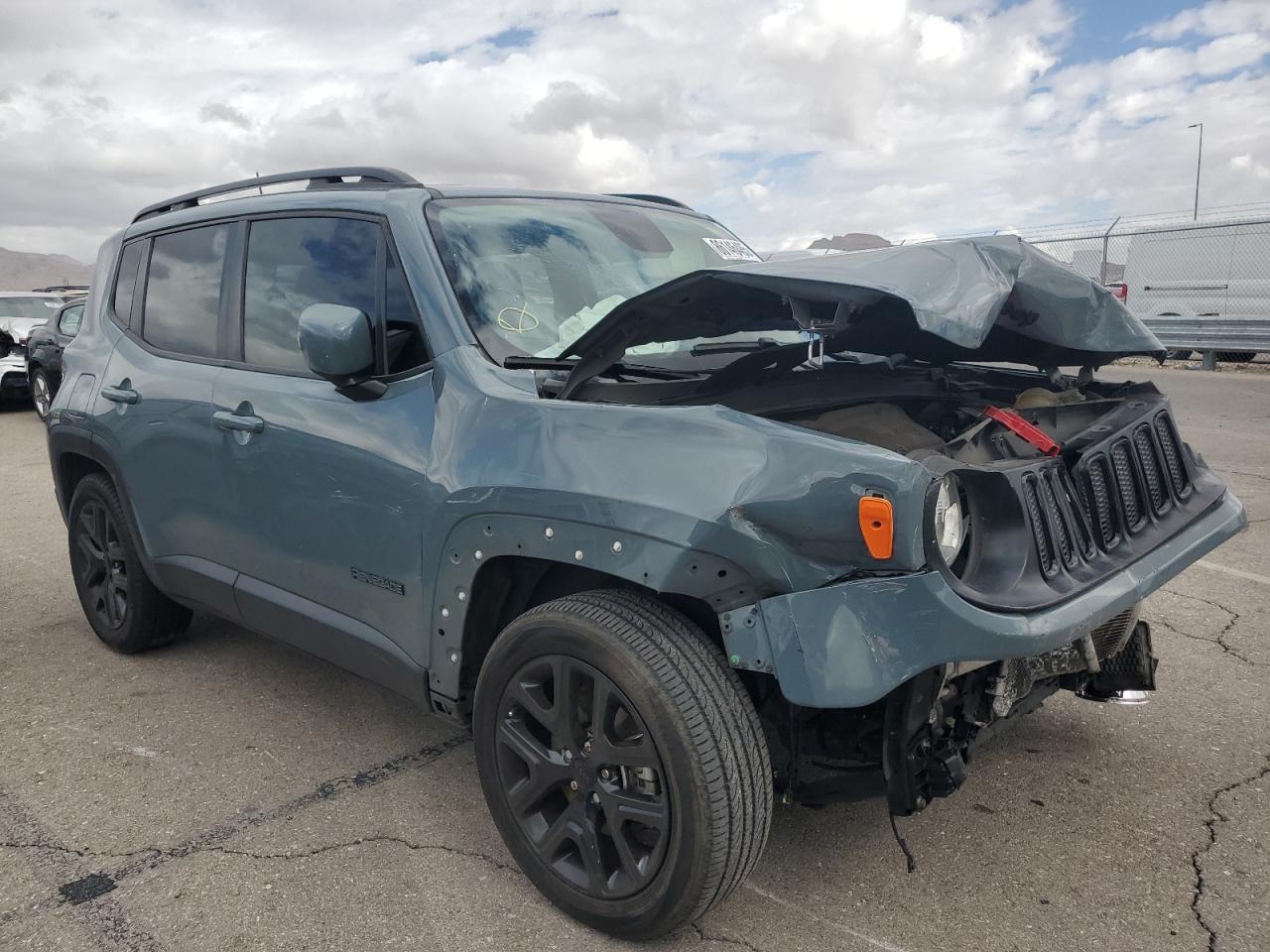 2018 Jeep Renegade Latitude - Image 4