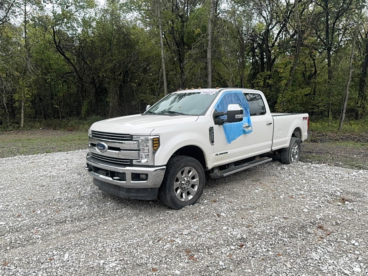 2019 Ford F350 Super Duty - Фото 2