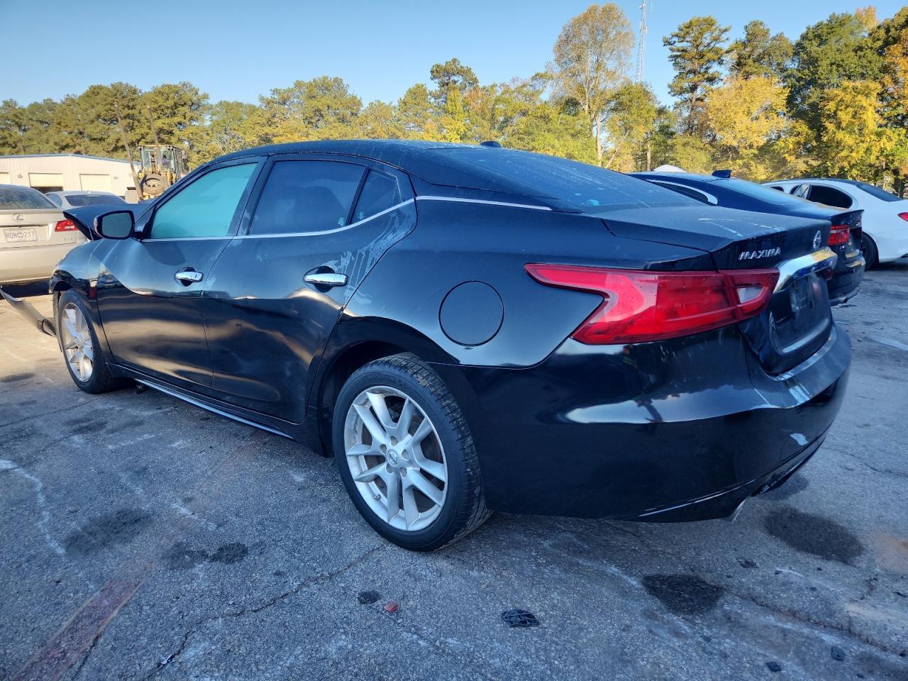 2017 Nissan Maxima 3.5S - Image 2