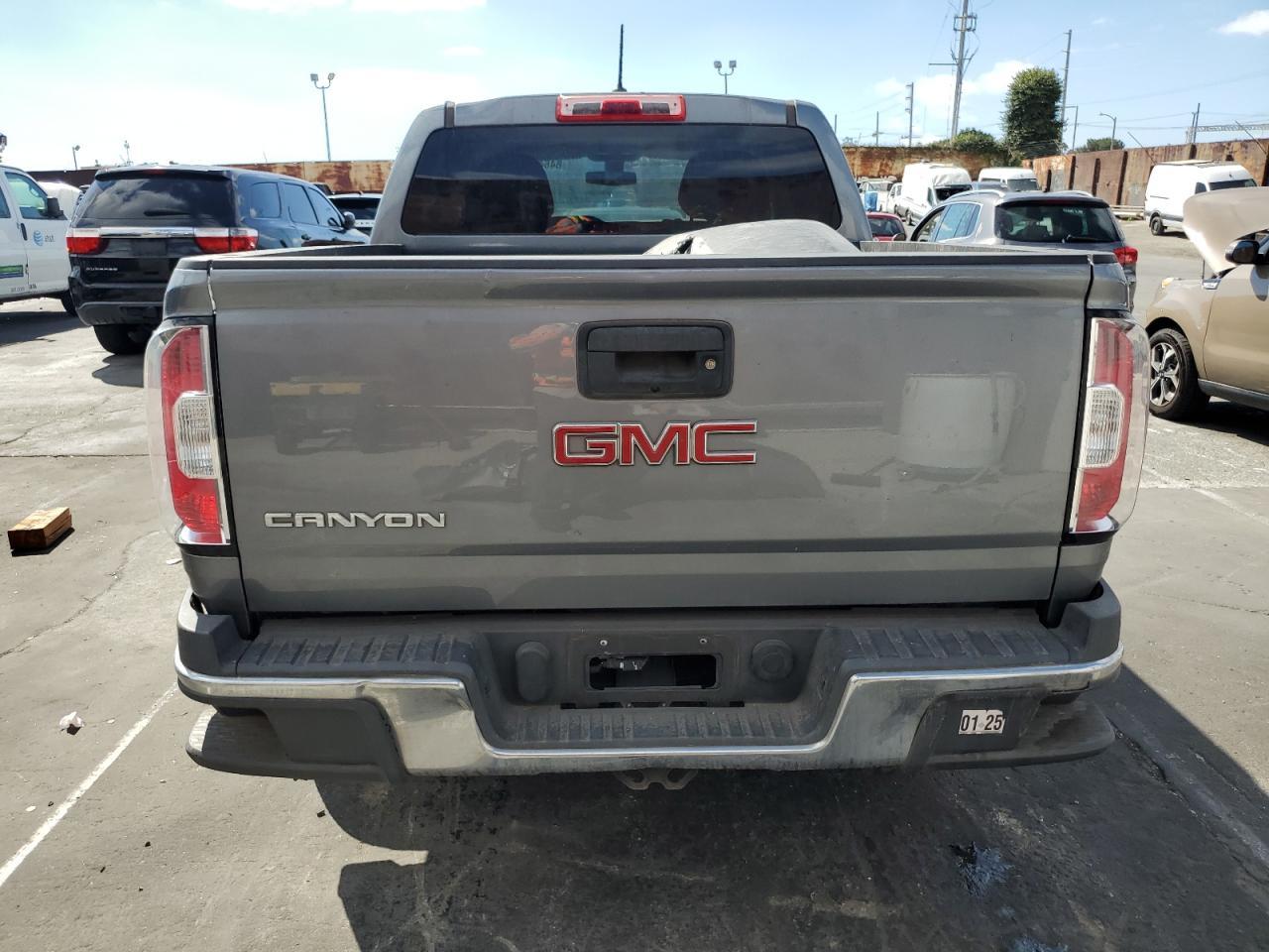 2018 GMC Canyon - Фото 6