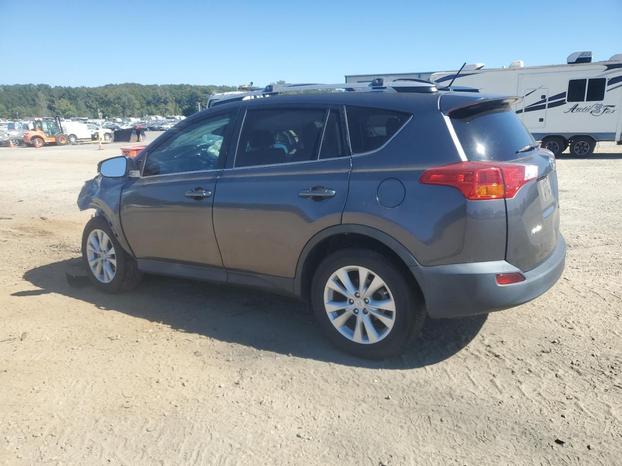 2015 Toyota Rav4 Limited - Фото 2